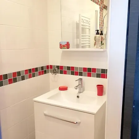 D'hotes فندق مبيت وإفطار